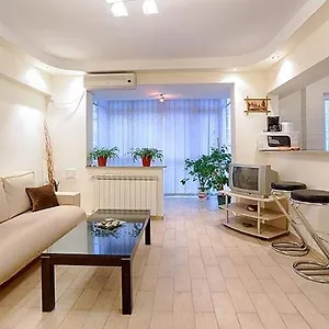 https://centru-amazing-apartments-piata-universitate.bucharesthotelsnow.com