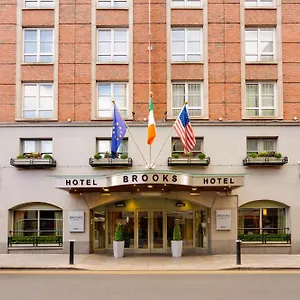4* Hotell Brooks